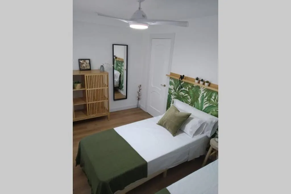 Love Rent4 Malaga Las Delicias Апартаменты